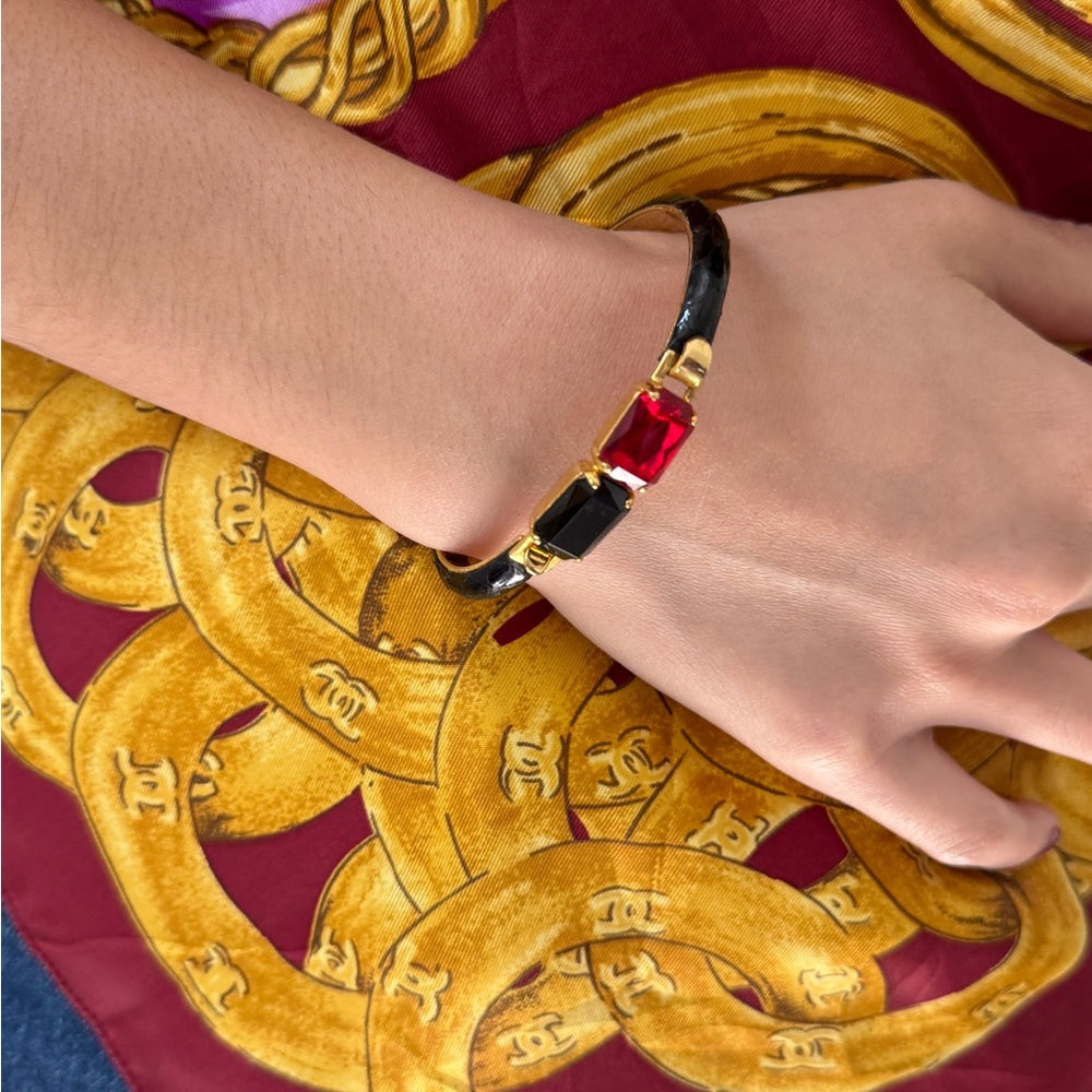 Vintage Mannelli Florence 24kt Gold Plated Red Black Snakeskin Bangle Bracelet